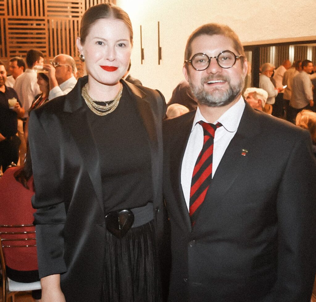 Posse do novo presidente do Flamengo - Marco Aurélio Assef e sua esposa Ivana Poato - Foto: Paulo de Deus / PlanetaNoite