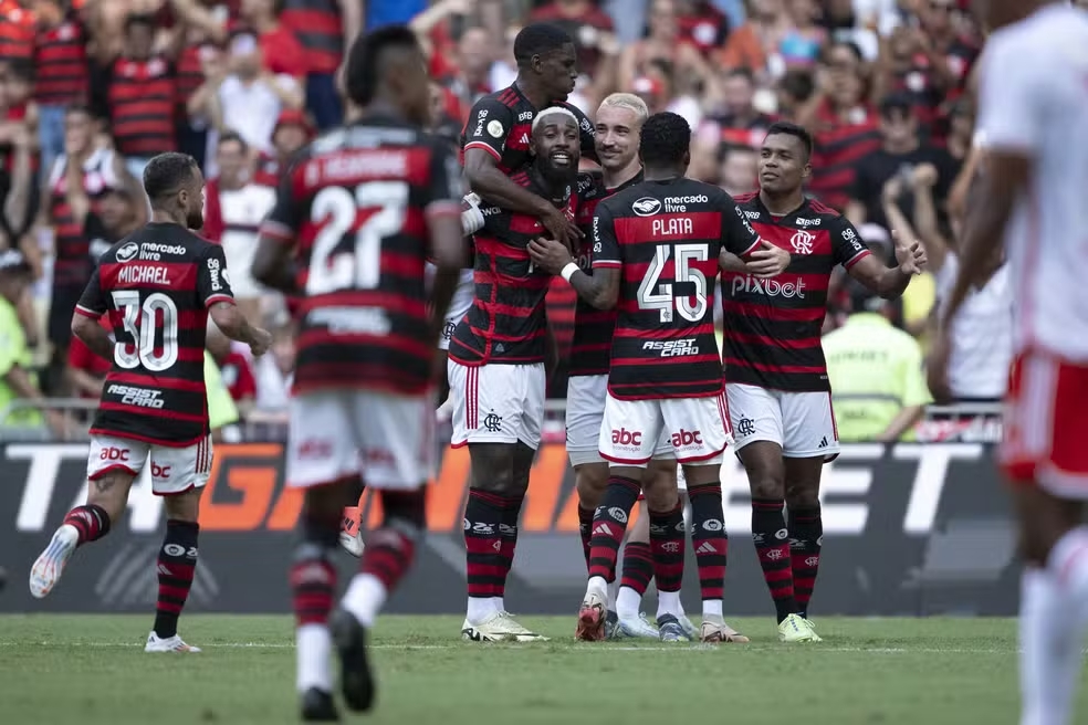 Flamengo vence Inter