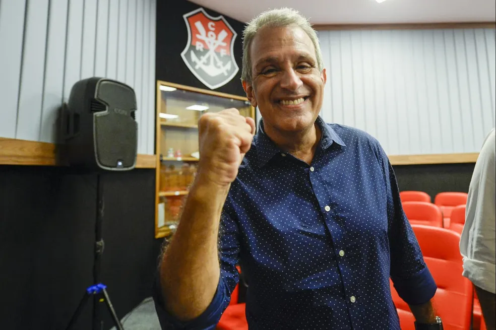 Bap é eleito novo presidente do Flamengo