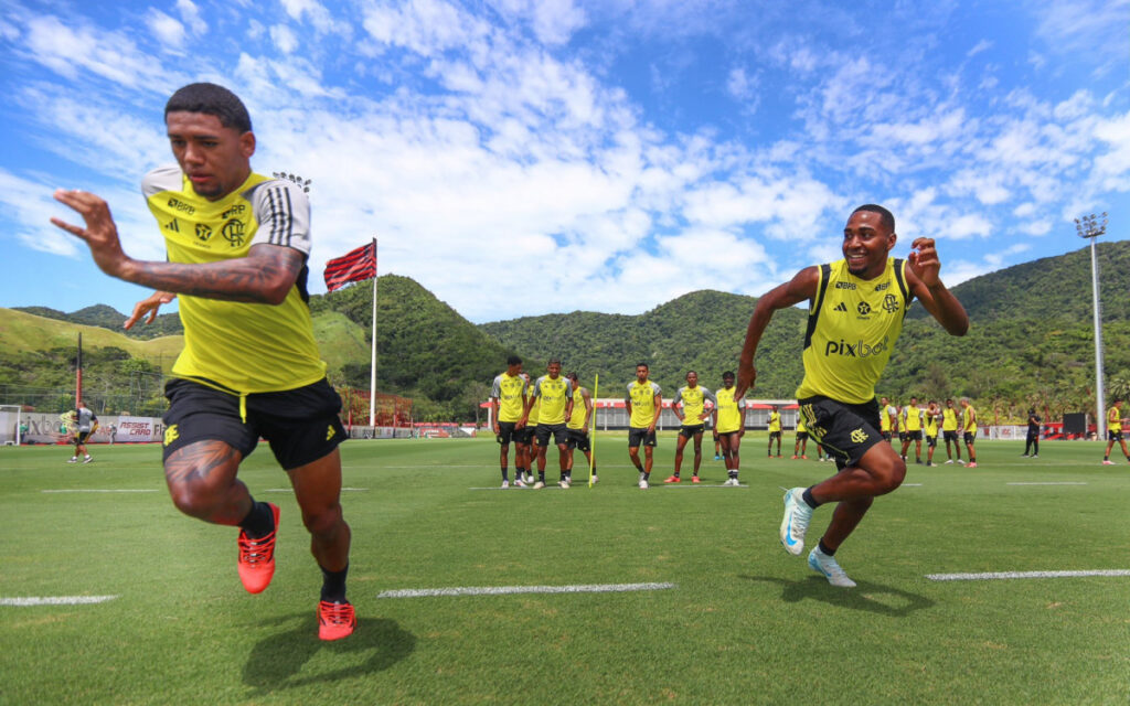 Time alternativo do Flamengo treina para o Campeonato Carioca (Foto:Gilvan de Souza / CRF)