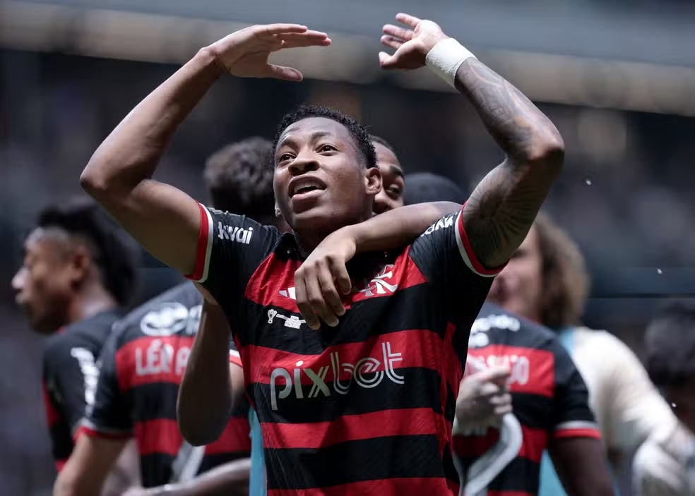 Plata comemora gol pelo Flamengo na final da Copa do Brasil (Foto: Cris Mattos/Reuters)