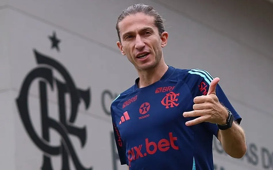 Flamengo atropela Corinthians com show coletivo e brilho de Pedro no Maracanã 4 Filipe Luís, técnico do Flamengo - Foto: Divulgação/Flamengo