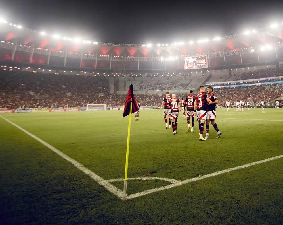 Flamengo vence LDU por 2x0, respira na Libertadores e mira liderança do Grupo C 3 Flamengo intenso e dominante de Filipe Luís dá as caras na Libertadores — Foto: Adriano Fontes/Flamengo