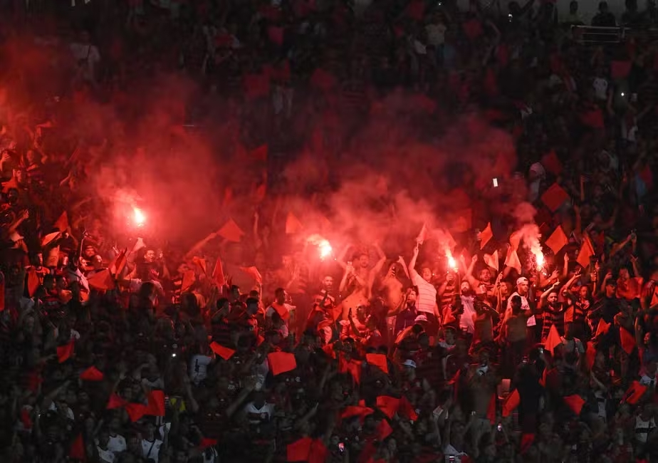 Flamengo e Inter se reencontram na Libertadores em duelo histórico e equilibrado 4 Torcida do Flamengo - Foto: André Durão