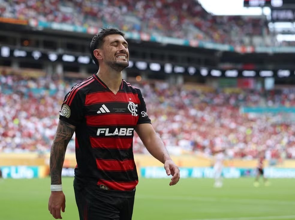 Arrascaeta em Flamengo x Bayern - Foto: Hannah Mckay/Reuters