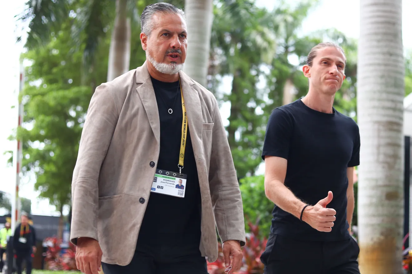 José Boto e Filipe Luis antes de duelo contra o Bayern, pelo Mundial de Clubes - Foto: Gilvan de Souza/Flamengo