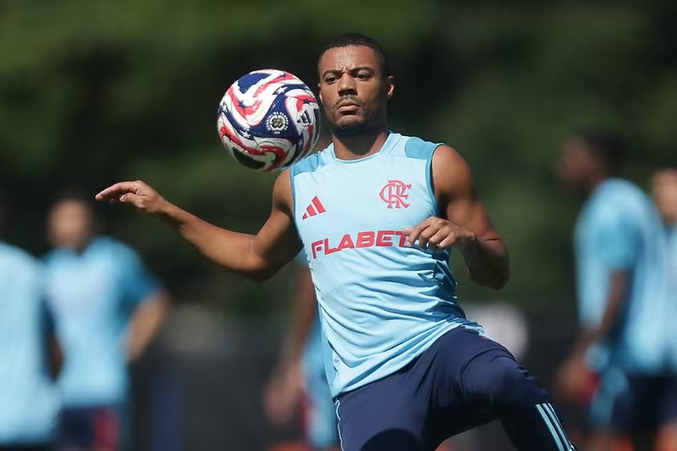 De la Cruz em ação em treino do Flamengo nos Estados Unidos — Foto: Gilvan de Souza / Flamengo