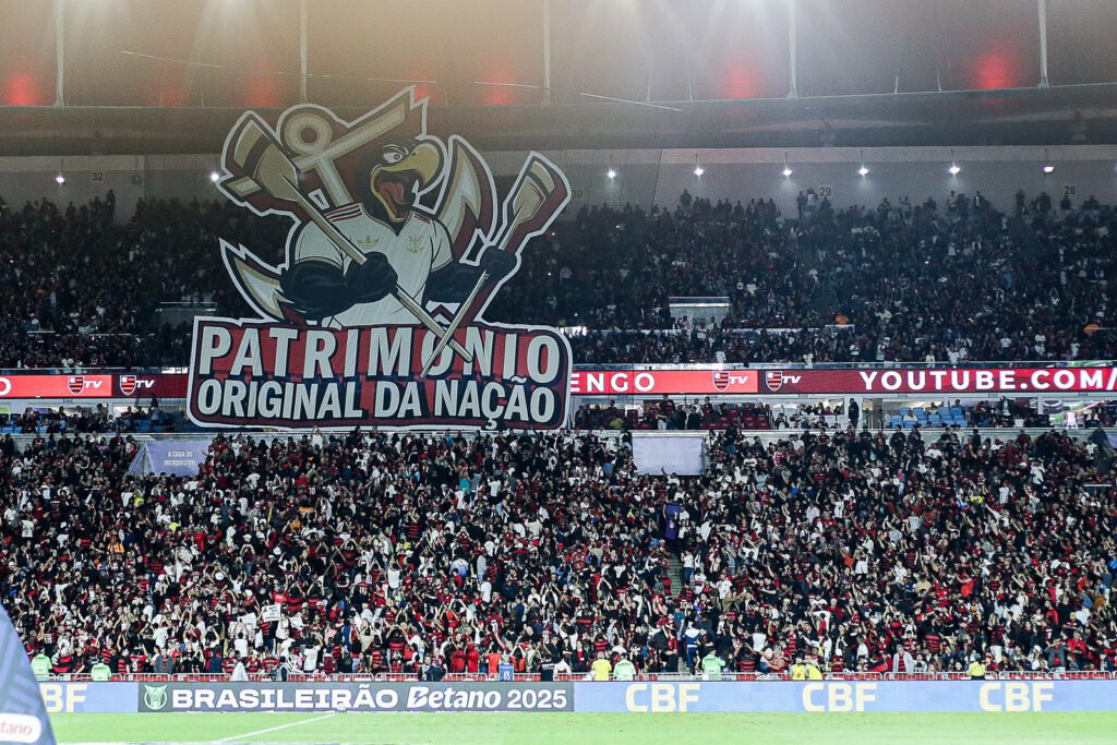 Flamengo pede à ONU reconhecimento da Nação Rubro-Negra 3 Mosaico da torcida do Flamengo contra o Mirassol - Foto: Gilvan de Souza/Flamengo