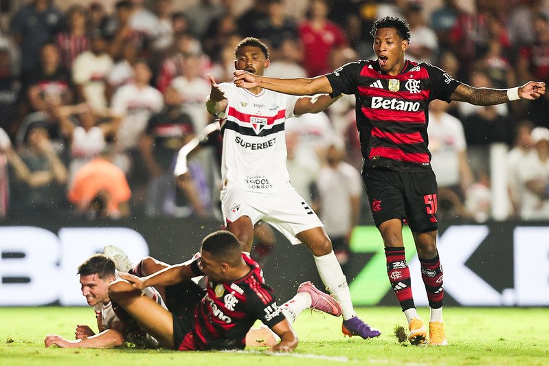 São Paulo 2x2 Flamengo, Campeonato Brasileiro - Foto: Gilvan de Souza/Flamengo
